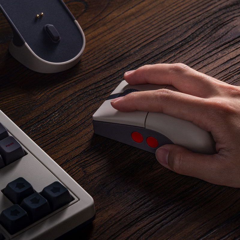 8BitDo Retro R8 Mouse - N Edition - Desktop Mouse Collection with Distinctive Styling
