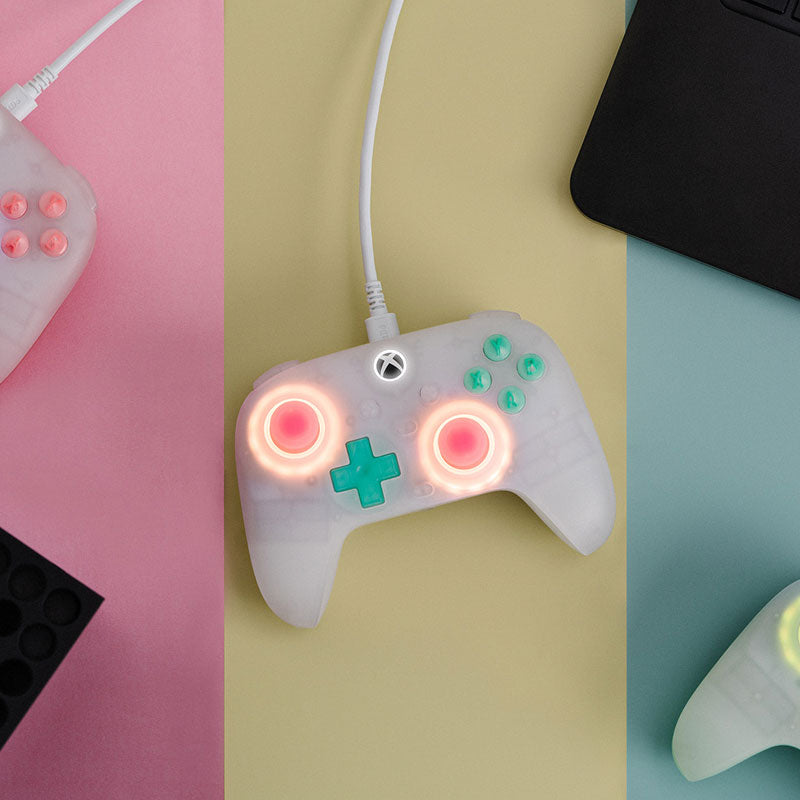 8BitDo Ultimate Mini Wired Controller for Xbox - Gamepad for Modern and Retro Gaming Setups