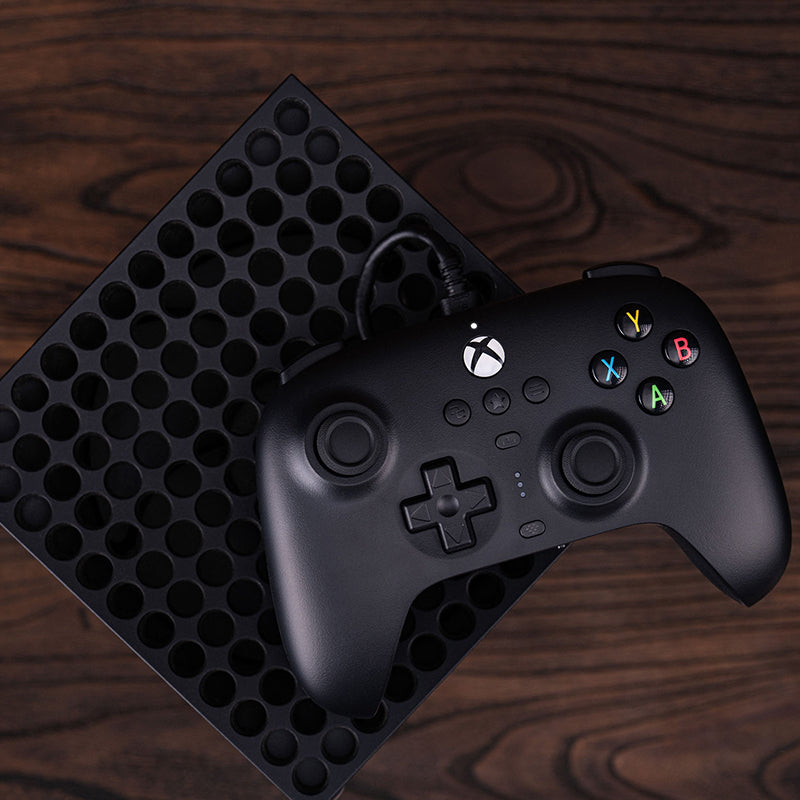 8BitDo Ultimate Wired Controller for Xbox (Hall Effect Joystick) - Gamepad for Modern and Retro Gaming Setups
