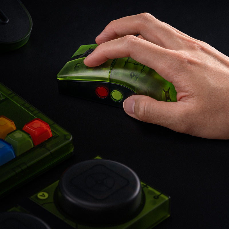 8BitDo Retro R8 Mouse - Xbox Edition - Desktop Mouse Collection with Distinctive Styling
